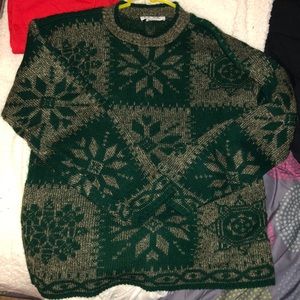 Vintage 80s 100% Acrylic Sweater